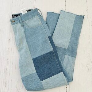 NWT Hollister Patchwork Ultra High-Rise Mom Jeans Size 23 or 00R